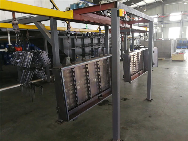 12新能源(yuan)汽車部件(jian)浸泡電泳(yong)陶化